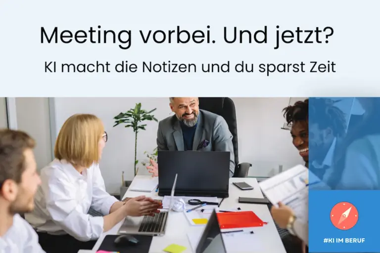 Vier Arbeits-Kollegen sitzen entspannt mit Laptops an einem Konferenztisch. Wer nach dem Termin eine KI Meeting Zusammenfassung nutzt, hat sofort klare To-dos und den Kopf wieder frei.