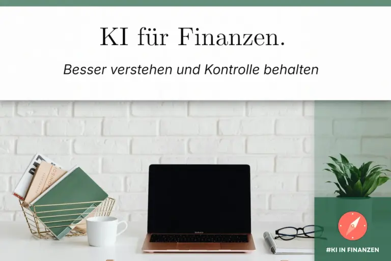 KI für Finanzen: Laptop, Notizbuch, Brille , Kaffeetasse und Unterlagen auf einem Schreibtisch.